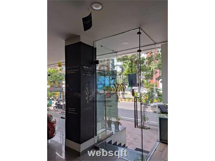 Commercial Showroom for Rent